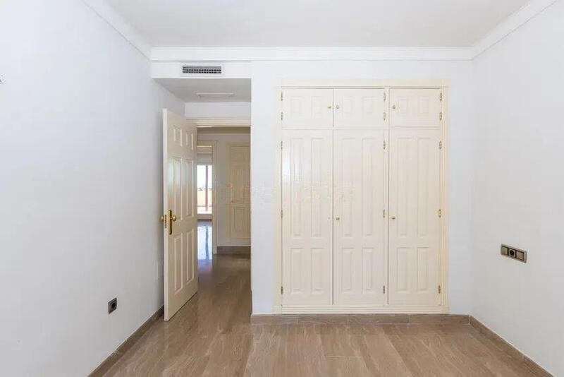 3 Schlafzimmer Appartement zu verkaufen
