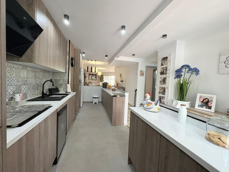 2 slaapkamer Appartement Te koop