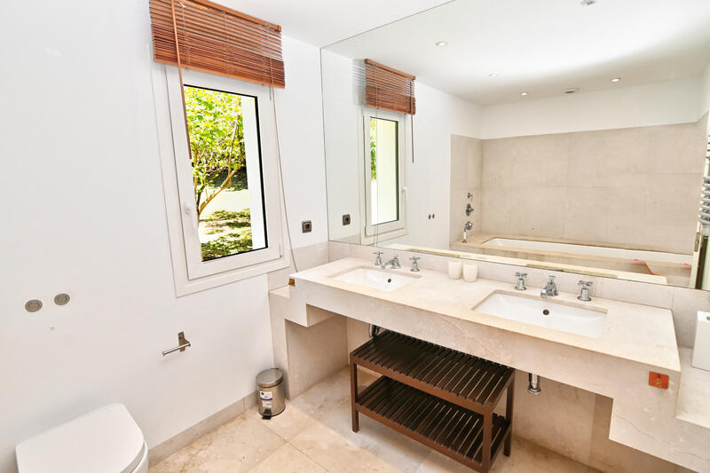 5 Schlafzimmer Villa zu verkaufen