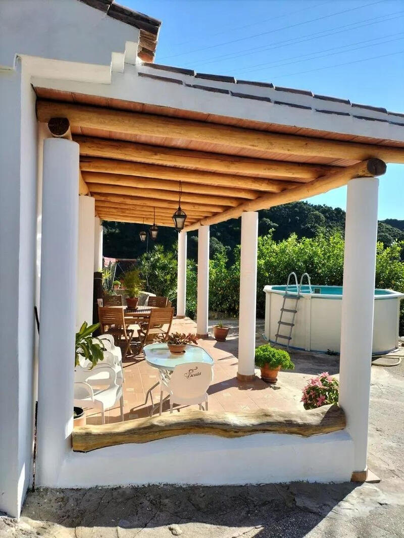 3 chambre Auberge à vendre