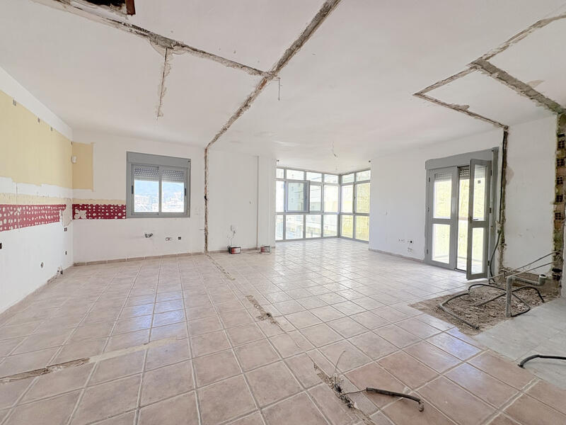 5 bedroom Duplex for sale