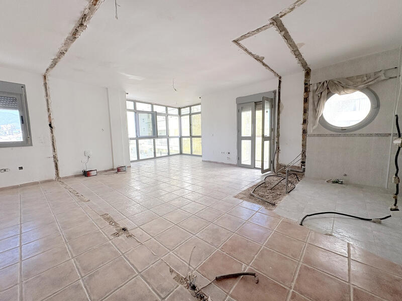 5 bedroom Duplex for sale