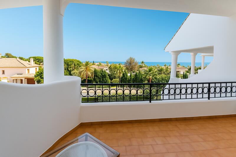 Duplex for sale in Marbella, Málaga