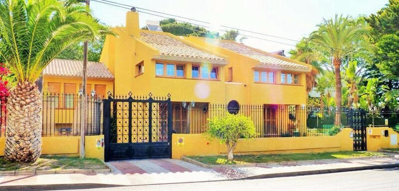 Country House for sale in Roquetas de Mar, Almería