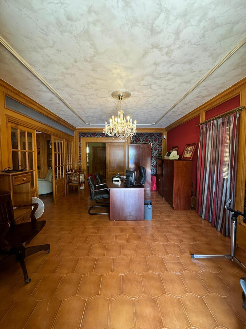 4 chambre Auberge à vendre