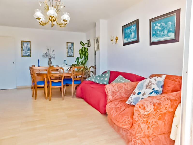 3 bedroom Apartment for sale