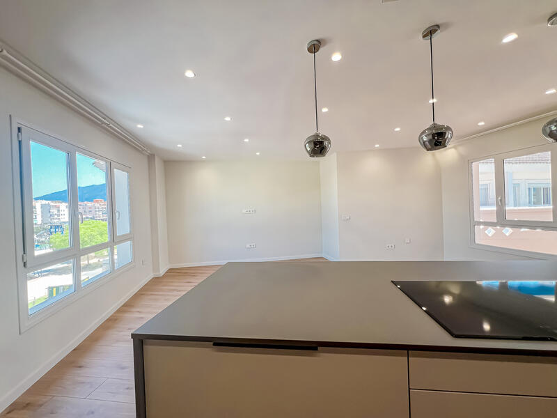 4 slaapkamer Tweezijdig Te koop