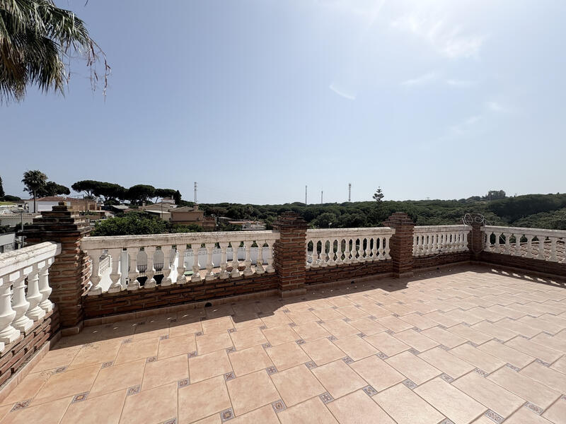5 bedroom Villa for sale