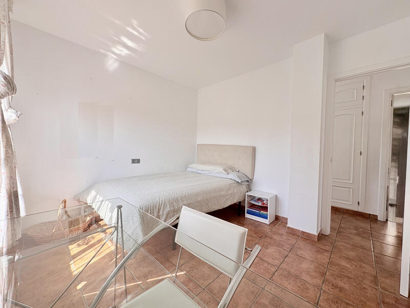 5 bedroom Villa for sale