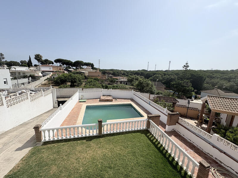 5 bedroom Villa for sale