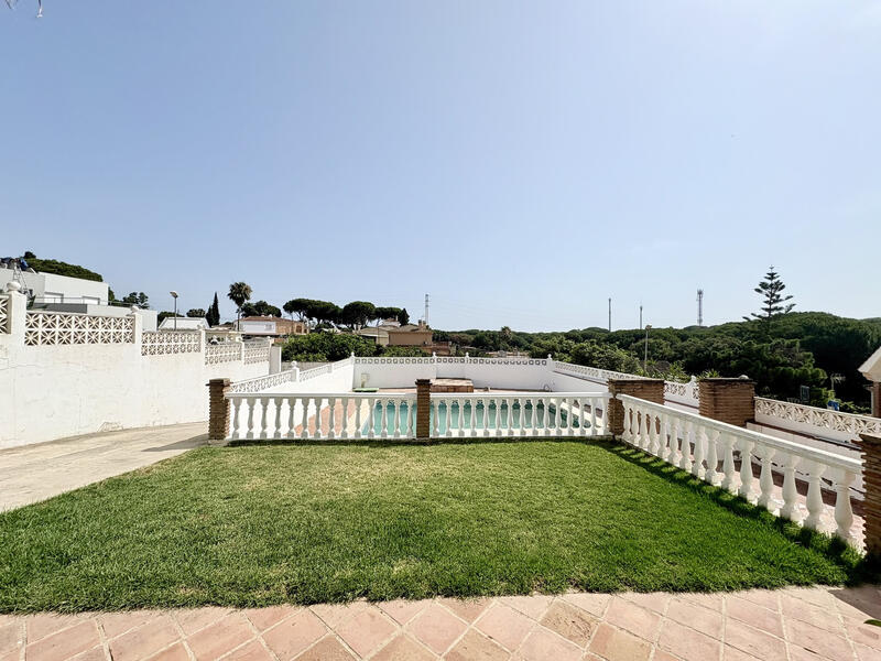5 bedroom Villa for sale