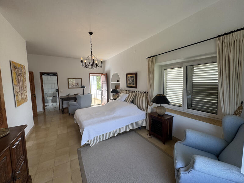 7 Schlafzimmer Villa zu verkaufen