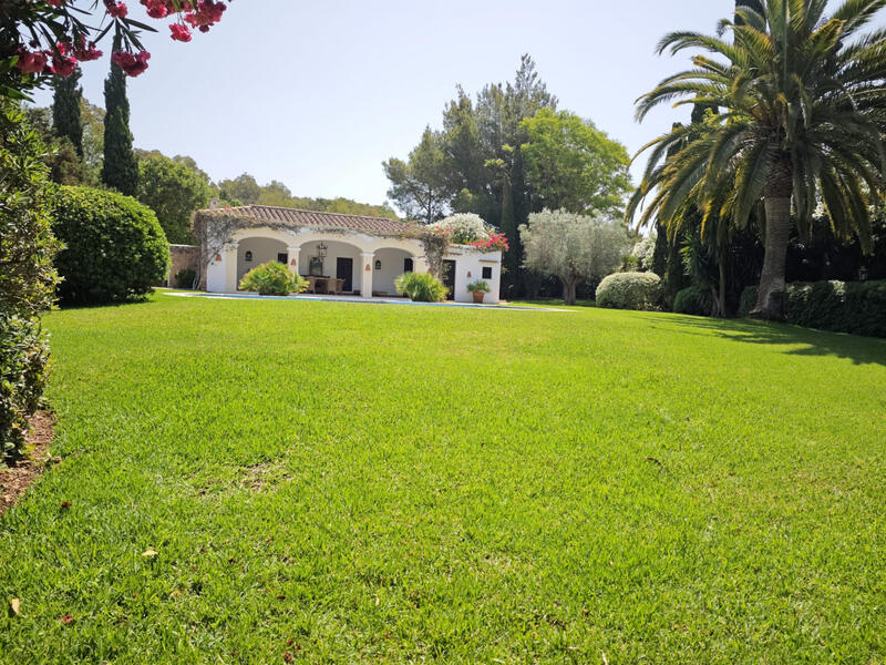 7 Schlafzimmer Villa zu verkaufen