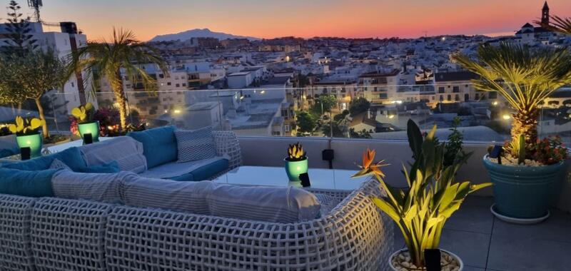 Apartment for sale in Estepona, Málaga