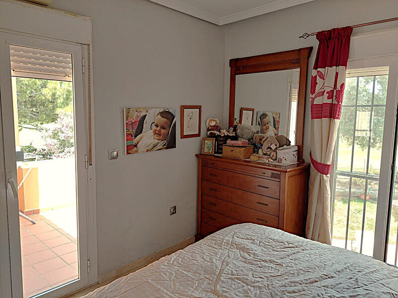 3 slaapkamer Gezinswoning Te koop
