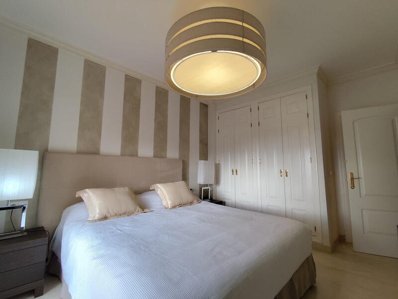 3 Schlafzimmer Duplex zu verkaufen