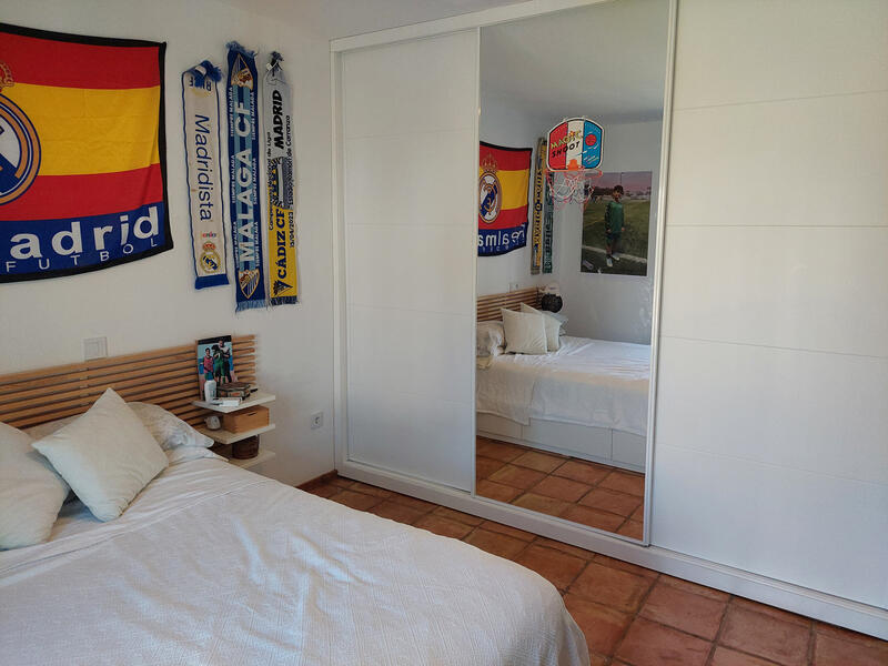 5 bedroom Villa for sale