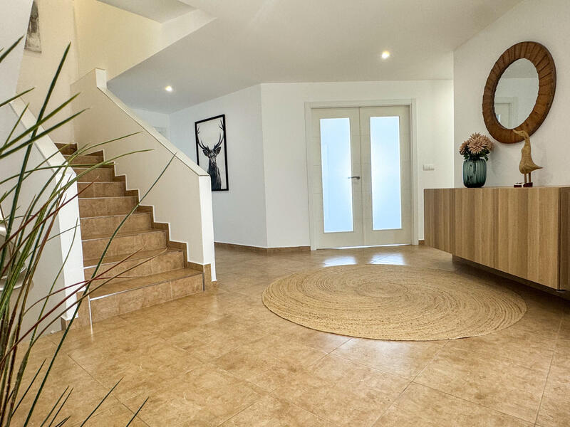 6 soveværelse Villa til salg