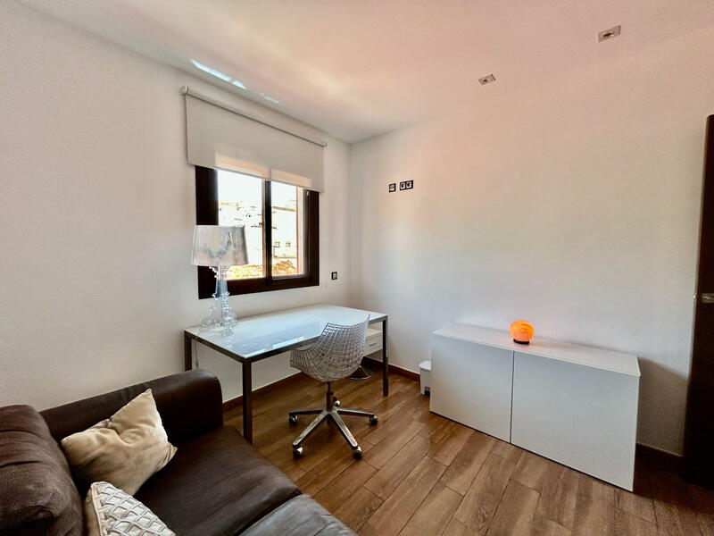 3 slaapkamer Appartement Te koop