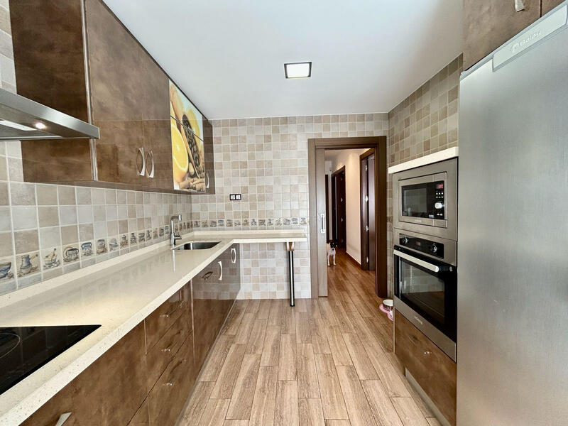 3 slaapkamer Appartement Te koop