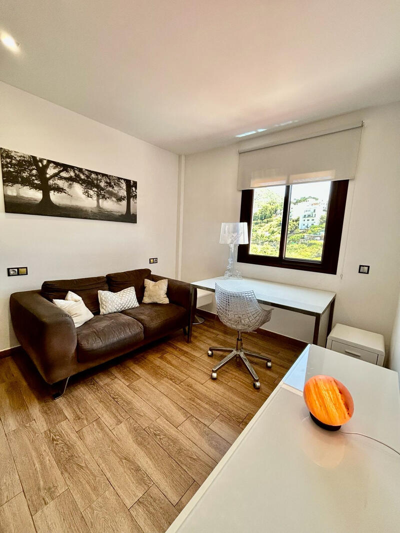 3 slaapkamer Appartement Te koop
