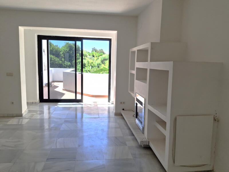2 slaapkamer Appartement Te koop