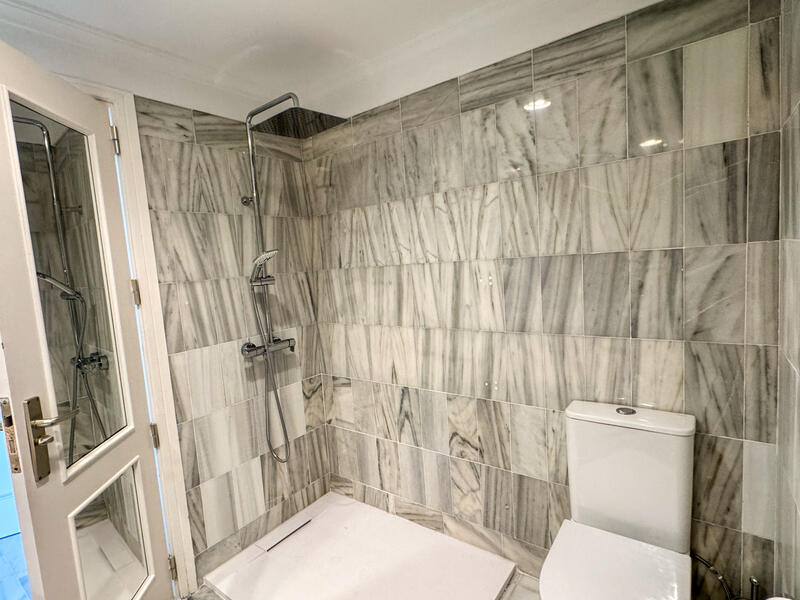 3 slaapkamer Appartement Te koop