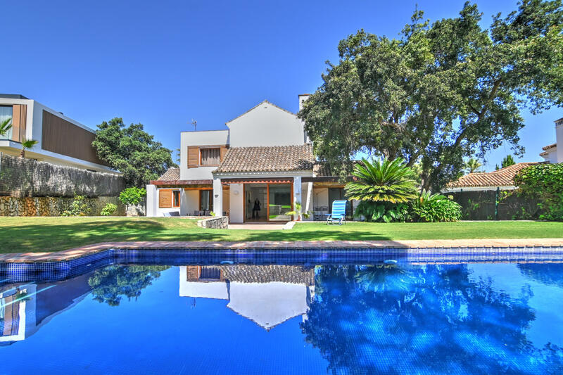 Villa till salu i Sotogrande, Cádiz