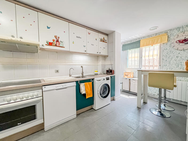 2 Cuarto Adosado en venta