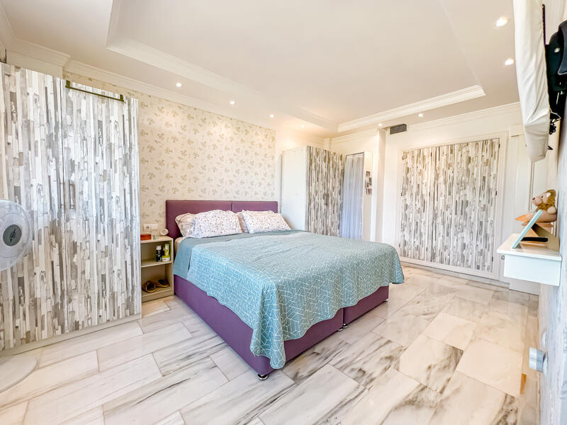 2 Cuarto Adosado en venta