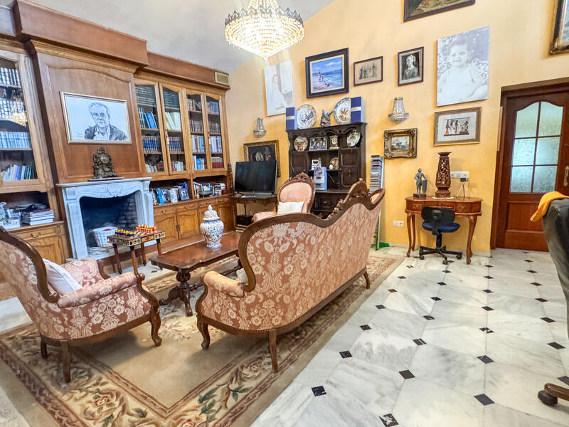 5 slaapkamer Villa Te koop