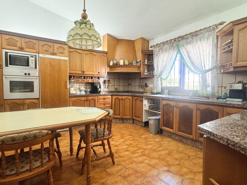 5 slaapkamer Villa Te koop
