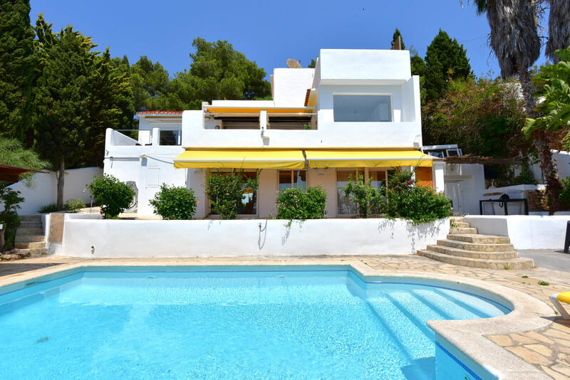4 bedroom Villa for sale