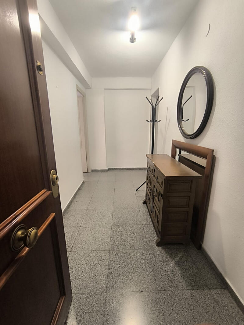 4 Schlafzimmer Appartement zu verkaufen