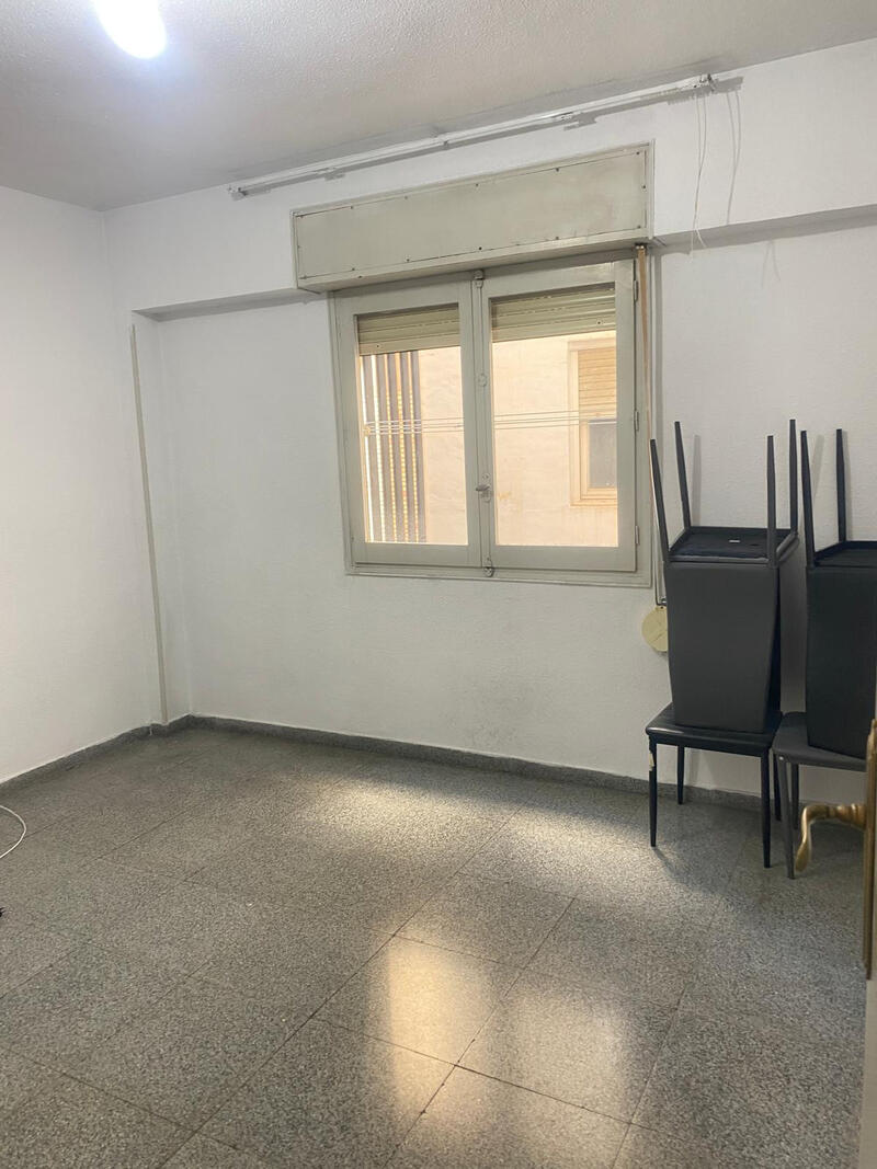 4 Schlafzimmer Appartement zu verkaufen