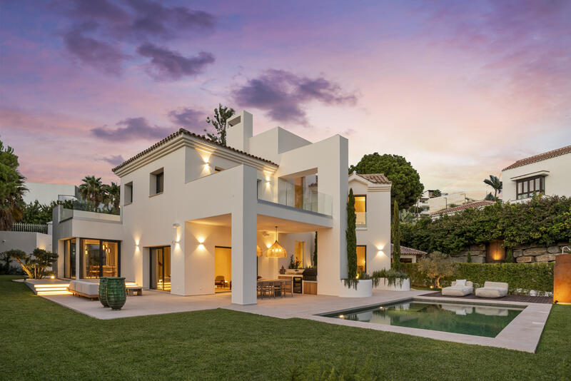 4 bedroom Villa for sale