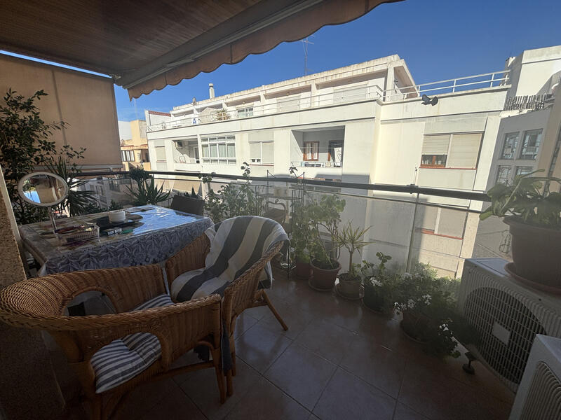 3 bedroom Apartment for sale