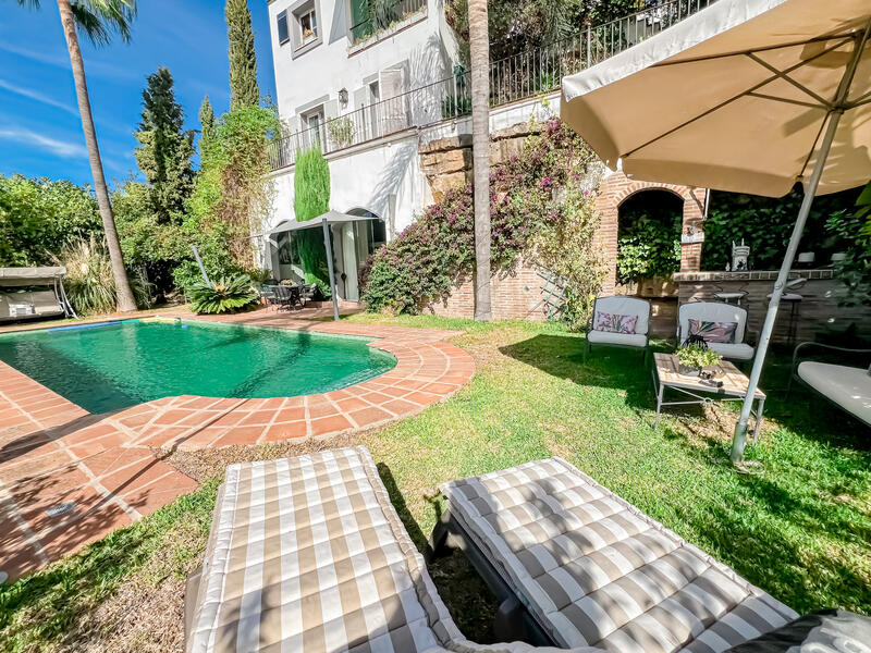 4 bedroom Villa for sale