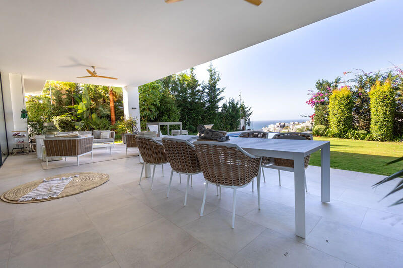 5 bedroom Villa for sale
