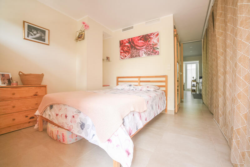 1 bedroom Apartment for sale