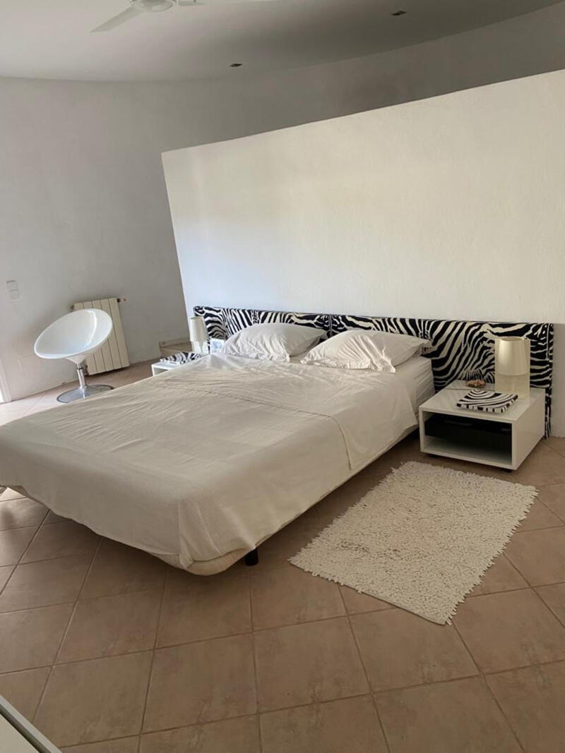 4 bedroom Villa for sale