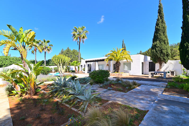 4 bedroom Villa for sale