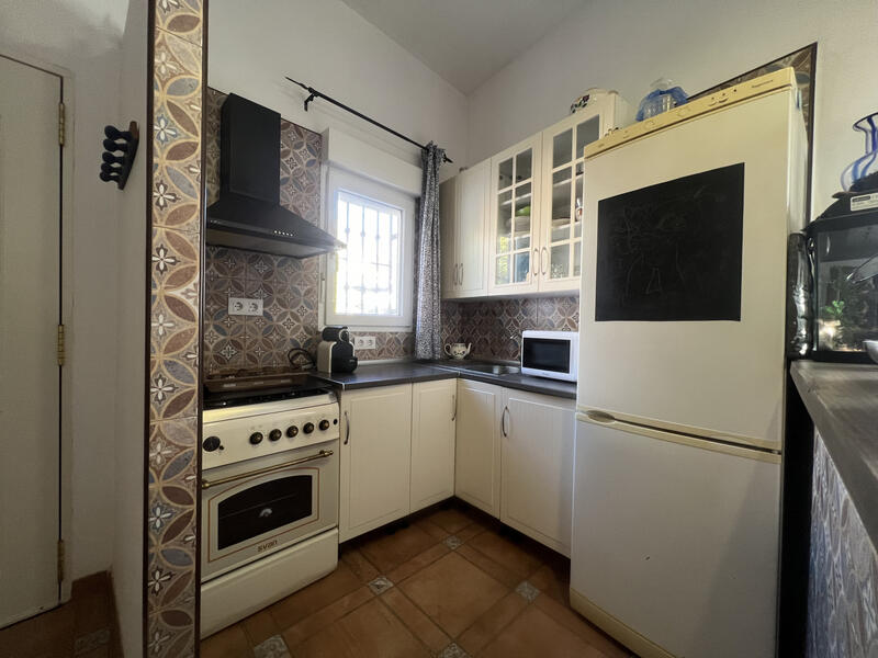 6 bedroom Cave House for sale