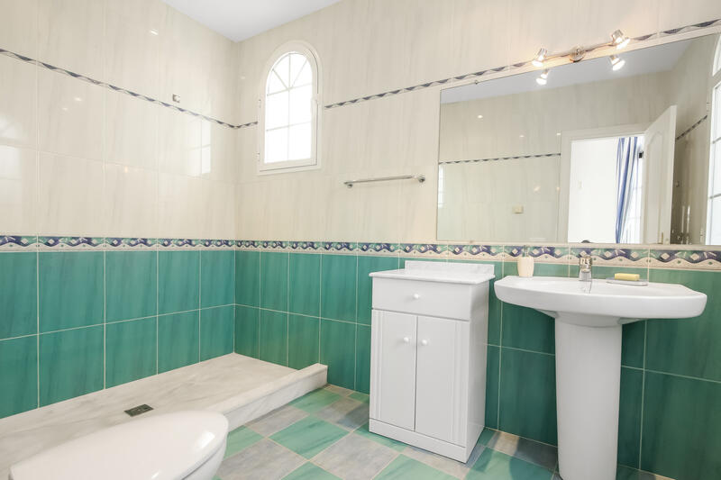 5 Schlafzimmer Villa zu verkaufen