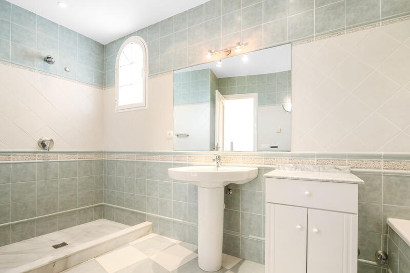 5 Schlafzimmer Villa zu verkaufen