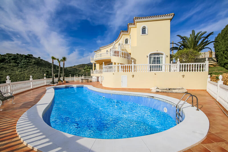 5 Schlafzimmer Villa zu verkaufen