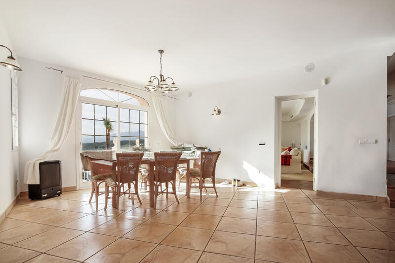 5 Schlafzimmer Villa zu verkaufen