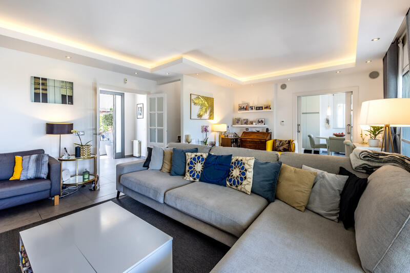 6 soveværelse Villa til salg 6 soveværelse Villa til salg