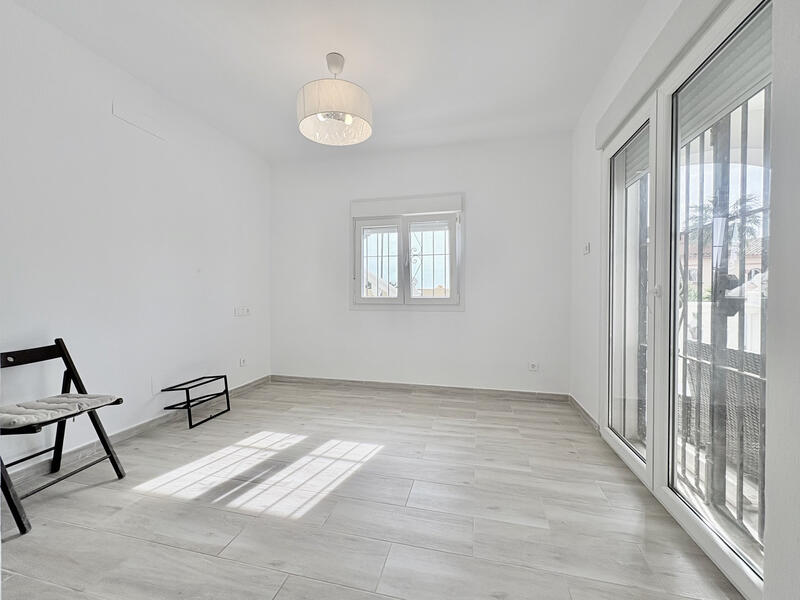 9 chambre Maison Troglodyte à vendre