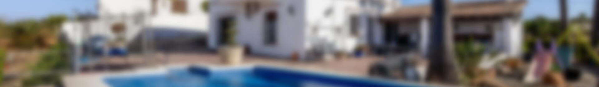 4 спальная комната вилла продается